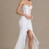 Abito a corsetto in pizzo decorato Beatrix Premium in bianco Abito a corsetto in pizzo decorato Beatrix Premium in bianco