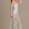 Abito a corsetto in tulle decorato Estella in verde salvia Abito a corsetto in tulle decorato Estella in verde salvia