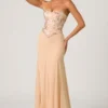 Abito a sirena con corsetto decorato Lysana in beige floreale Abito a sirena con corsetto decorato Lysana in beige floreale