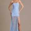 Abito con corsetto in pizzo decorato Liliane Premium in azzurro Abito con corsetto in pizzo decorato Liliane Premium in azzurro