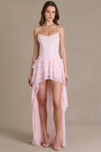 Abito corsetto con collo a cappuccio decorato Arlette Premium in rosa confetto Abito corsetto con collo a cappuccio decorato Arlette Premium in rosa confetto