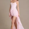 Abito corsetto con collo a cappuccio decorato Arlette Premium in rosa confetto