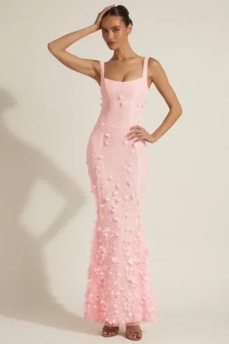 Abito corsetto con scollo morbido e applicazioni decorative Vasanta in rosa Abito corsetto con scollo morbido e applicazioni decorative Vasanta in rosa