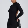 Abito corto a maniche lunghe con schiena scoperta Yara in Modal nero Abito corto a maniche lunghe con schiena scoperta Yara in Modal nero
