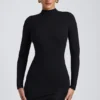 Abito corto a maniche lunghe con schiena scoperta Yara in Modal nero Abito corto a maniche lunghe con schiena scoperta Yara in Modal nero