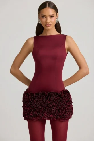 Abito corto con applicazioni floreali in raso e schiena scoperta Florrie in rosso vino