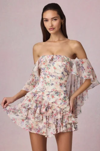 Abito corto con spalle scoperte e volant Birdie con stampa floreale Primrose Abito corto con spalle scoperte e volant Birdie con stampa floreale Primrose