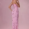 Abito lungo a corsetto decorato Primara in rosa zucchero filato Abito lungo a corsetto decorato Primara in rosa zucchero filato