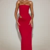 Abito lungo a fascia con cut-out in jersey morbido Zorya, colore rosso vero Abito lungo a fascia con cut-out in jersey morbido Zorya, colore rosso vero