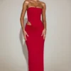 Abito lungo a fascia con cut-out in jersey morbido Zorya, colore rosso vero Abito lungo a fascia con cut-out in jersey morbido Zorya, colore rosso vero