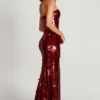 Abito lungo a fascia con decorazioni 3D Nottola in rosso Abito lungo a fascia con decorazioni 3D Nottola in rosso