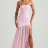 Abito lungo asimmetrico senza spalline con gonna a sirena Melina in rosa tenue Abito lungo asimmetrico senza spalline con gonna a sirena Melina in rosa tenue