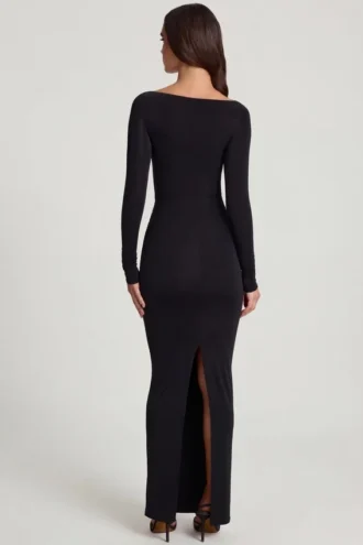 Abito lungo con scollo a barchetta e drappeggi in morbido jersey Mericia, colore nero Abito lungo con scollo a barchetta e drappeggi in morbido jersey Mericia, colore nero