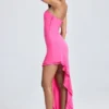 Abito lungo con scollo a fascia, cut-out e volant Acelynn in rosa lollipop Abito lungo con scollo a fascia, cut-out e volant Acelynn in rosa lollipop