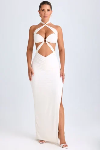 Abito lungo con scollo all’americana e ruches con cut-out Kalyani in bianco Abito lungo con scollo all’americana e ruches con cut-out Kalyani in bianco