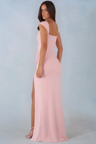Abito lungo Elva in modal con scollo a cuore e drappeggio in vita, colore rosa cipria