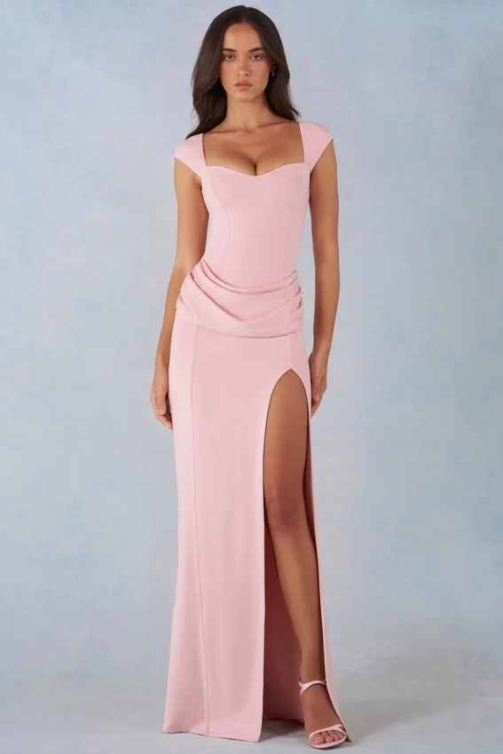 Abito lungo Elva in modal con scollo a cuore e drappeggio in vita, colore rosa cipria Abito lungo Elva in modal con scollo a cuore e drappeggio in vita, colore rosa cipria