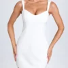 Abito micro mini Amaria con scollo a cuore in bianco