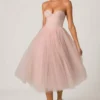 Abito midi a corpetto in tulle Cindy in rosa antico Abito midi a corpetto in tulle Cindy in rosa antico