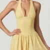Abito midi con scollo all’americana in modal con ricamo inglese Farrah, giallo limone Abito midi con scollo all’americana in modal con ricamo inglese Farrah, giallo limone