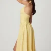 Abito midi con scollo all’americana in modal con ricamo inglese Farrah, giallo limone Abito midi con scollo all’americana in modal con ricamo inglese Farrah, giallo limone