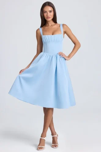 Abito midi drappeggiato con corpetto a corsetto Marguerite in blu polvere