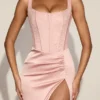 Abito midi in raso con corpetto a scollo rotondo in pizzo Taliah, colore rosa
