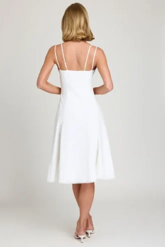 Abito midi svasato con fiocco Mallory in bianco
