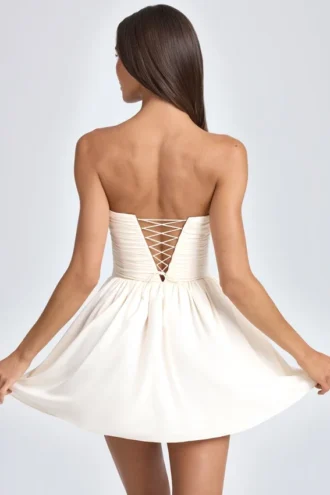 Abito mini a corsetto con applicazioni floreali Mirabelle in avorio