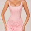 Abito mini drappeggiato con allacciatura Lia in rosa cipria Abito mini drappeggiato con allacciatura Lia in rosa cipria