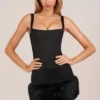 Abito mini Rixelle in raso con scollo quadrato, corsetto e pelliccia sintetica, colore nero