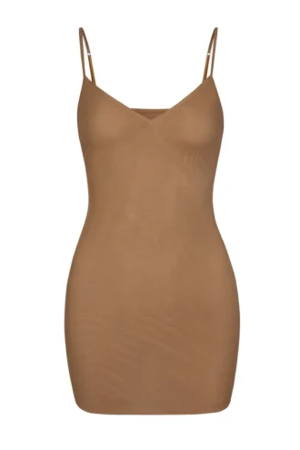 Abito slip mini Intimates in morbida rete con scollo a V color mandorla