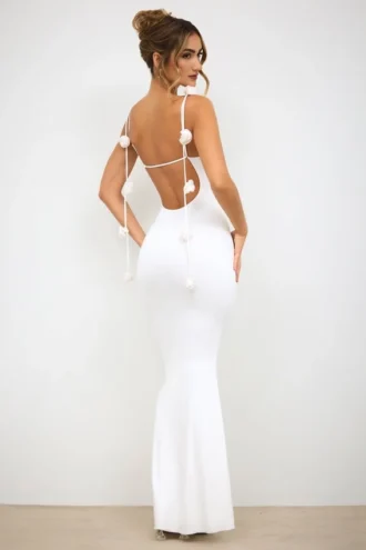 Aldona Abito da sera in jersey elasticizzato con dettagli a rosa, bianco Aldona Abito da sera in jersey elasticizzato con dettagli a rosa, bianco
