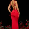 Aldona Abito da sera in jersey elasticizzato con dettagli a rosa in rosso scarlatto Aldona Abito da sera in jersey elasticizzato con dettagli a rosa in rosso scarlatto