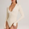 Body a maniche lunghe Elodie Modal Plunge in avorio Body a maniche lunghe Elodie Modal Plunge in avorio