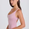 Body a strati con spalline incrociate in jersey di cotone elasticizzato, color malva Body a strati con spalline incrociate in jersey di cotone elasticizzato, color malva