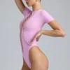 Body allacciato Raine in rosa violetto Body allacciato Raine in rosa violetto