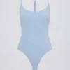 Body con cut-out in azzurro Body con cut-out in azzurro