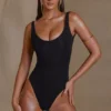 Body con scollo rotondo Reese in nero Body con scollo rotondo Reese in nero