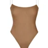 Body intimo in morbida rete con tanga e spalline invisibili, colore mandorla Body intimo in morbida rete con tanga e spalline invisibili, colore mandorla