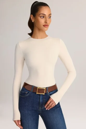 Body Ziva in modal a maniche lunghe con scollo rotondo, color crema