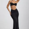 Bralette con scollo all’americana e dettagli metallici in jersey elasticizzato nero Bralette con scollo all’americana e dettagli metallici in jersey elasticizzato nero