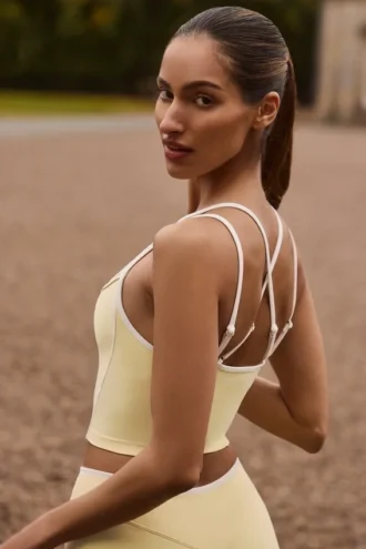 Canotta a strati Soft Active in giallo tenue