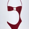 Costume intero a fascia con cut-out e decorazioni in perline Miami in ciliegia scuro Costume intero a fascia con cut-out e decorazioni in perline Miami in ciliegia scuro