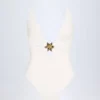 Costume intero Bahari con dettagli metallici e cut-out in bianco