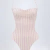 Costume intero Biarritz con scollo all’americana e cut-out in malva