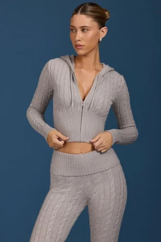 Felpa con cappuccio e zip in maglia a trecce grigio melange
