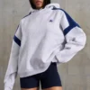 Felpa con cappuccio oversize in felpa di cotone, grigio melange Felpa con cappuccio oversize in felpa di cotone, grigio melange