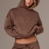 Felpa con cappuccio oversize ricamata color cacao Felpa con cappuccio oversize ricamata color cacao