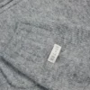 Felpa corta con cappuccio e zip in morbida maglia, colore grigio Felpa corta con cappuccio e zip in morbida maglia, colore grigio